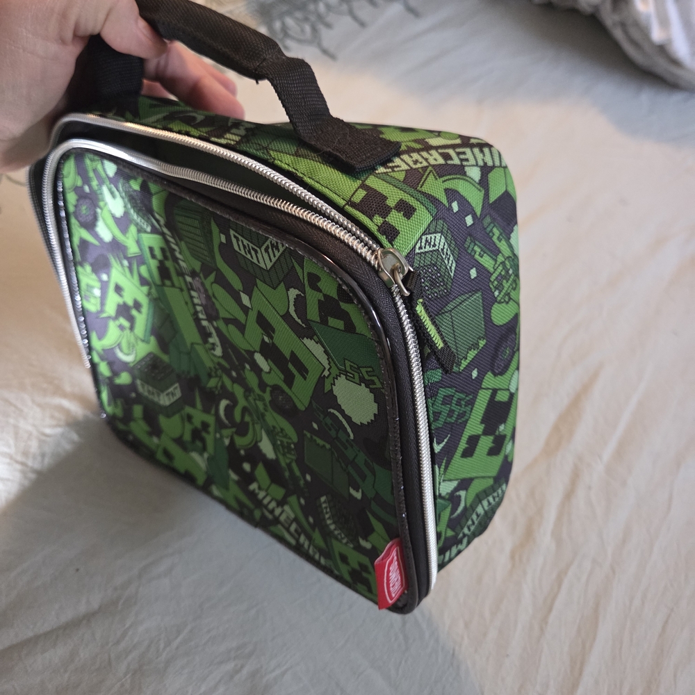 Green and Black Graphic Men's Bag